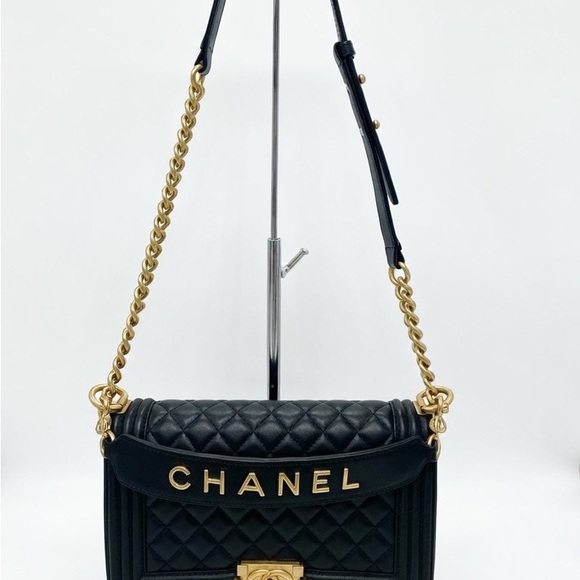 Chanel Boy leather crossbody bag
Great condition, Black, Leather - Picture 4 of 12